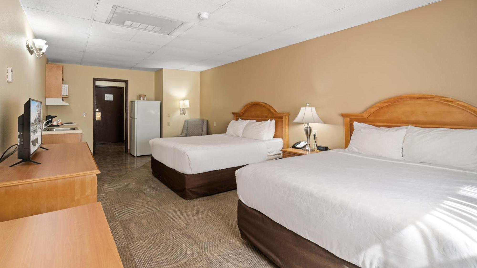 Clarion Hotel & Suites Fairbanks Near Ft Wainwright Экстерьер фото